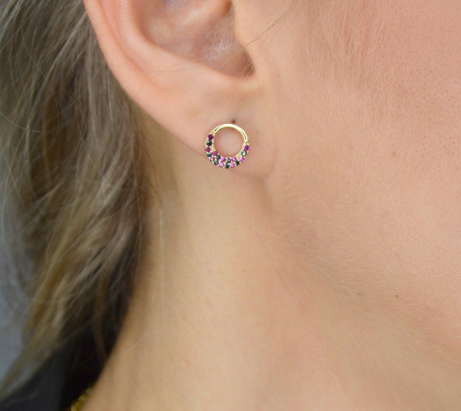 Kolczyki złote 333 obrączki z cyrkoniami.jpg